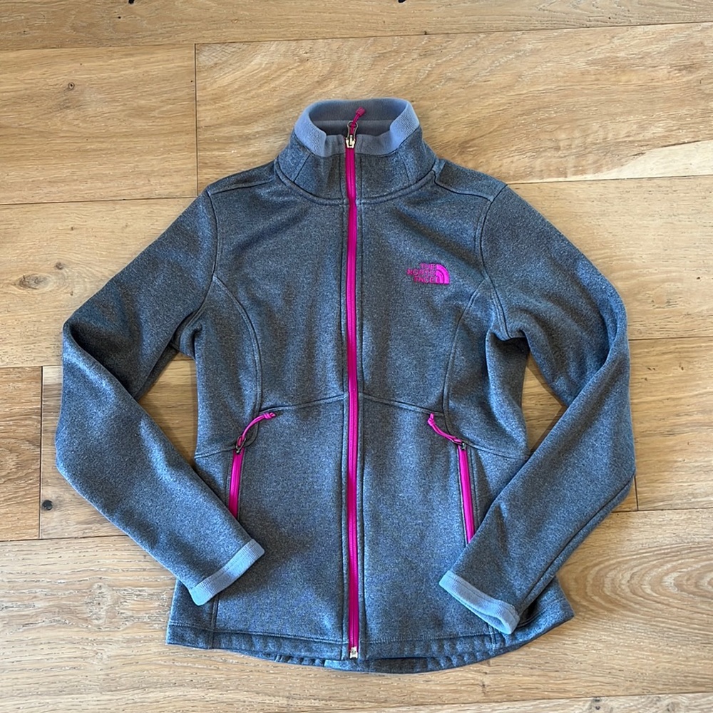 North Face jacket size small